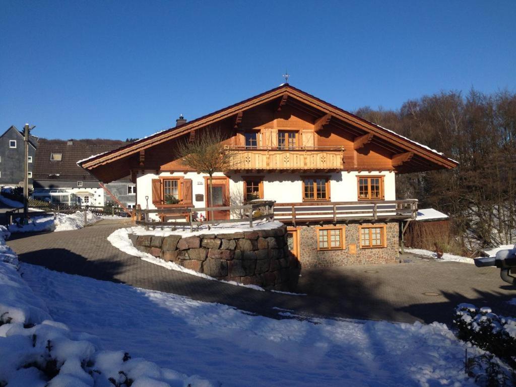 Apartament Haus Alpenrose Zum Vic Wermelskirchen Zewnętrze zdjęcie